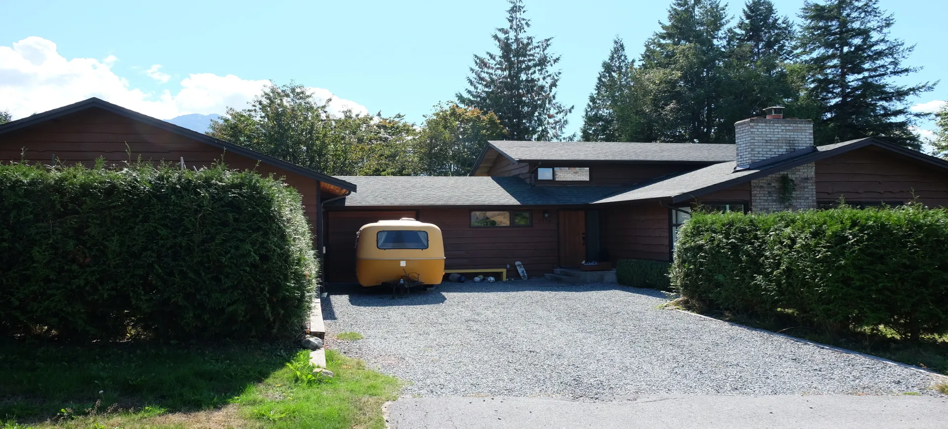 2374 ARGYLE CRES