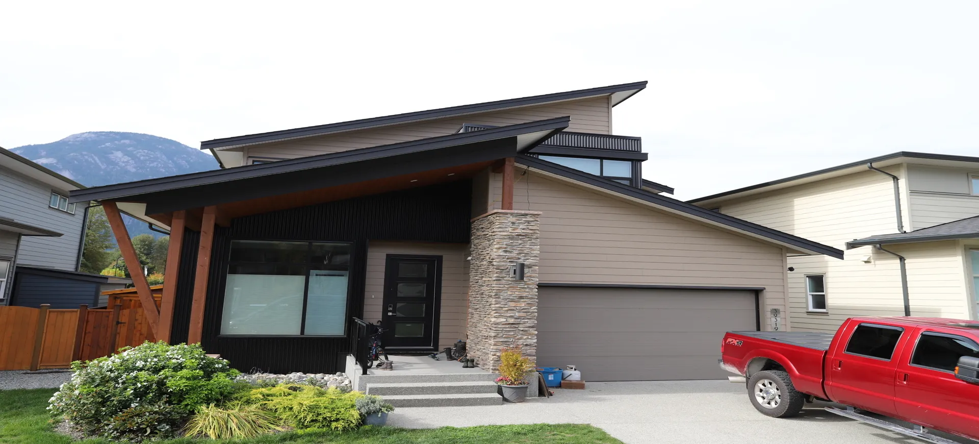 39319 MOCKINGBIRD CRES